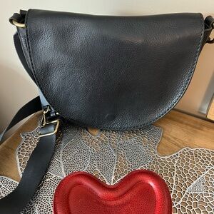 ROOTS Black Leather Luna ( limited edition) Crossbody Bag -